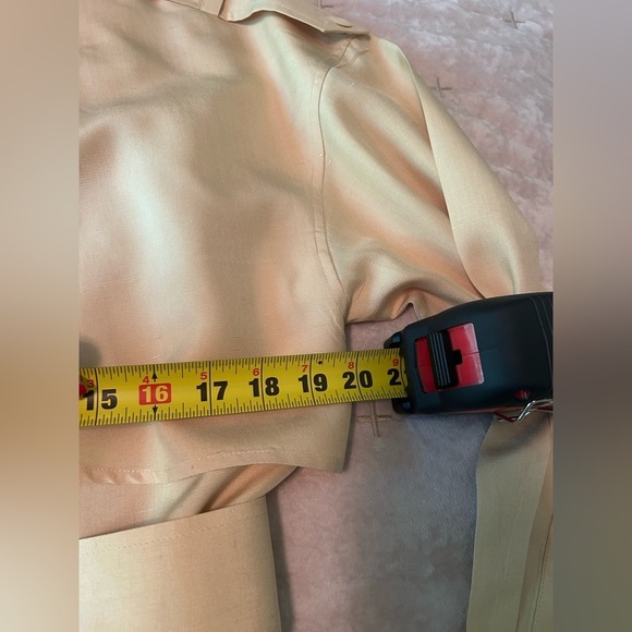 VTG 100% Silk Short Trench Jacket Butter Yellow Women’s Size 8 Lightweight - Picture 9 of 12